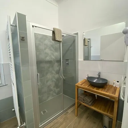 La Casa Nel Vicolo 2