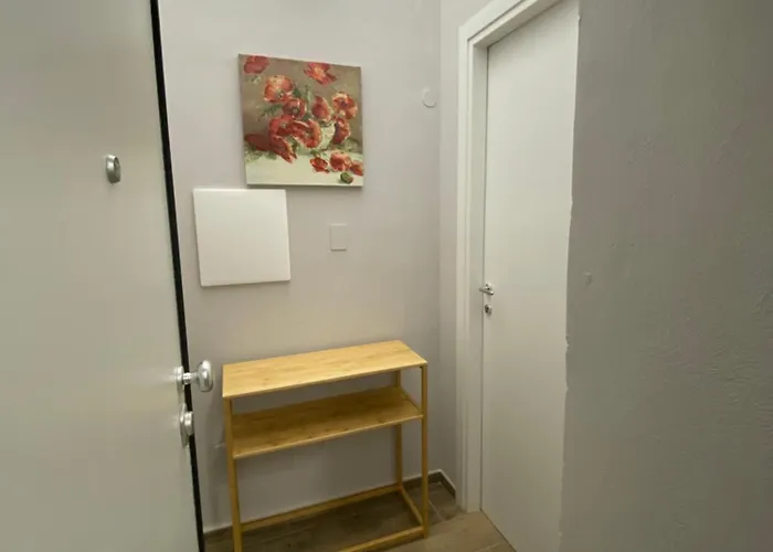 La Casa Nel Vicolo 2 *